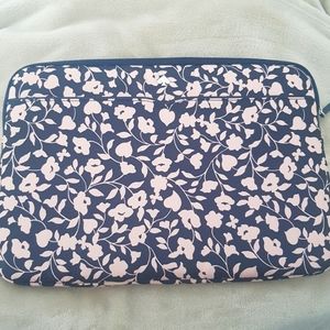 Kate Spade Jae garden vine universal laptop case.